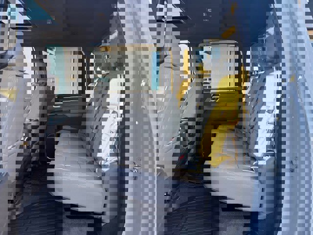 New 2026 GMC Sierra 2500 SLT w/ SLT Premium Package image 31