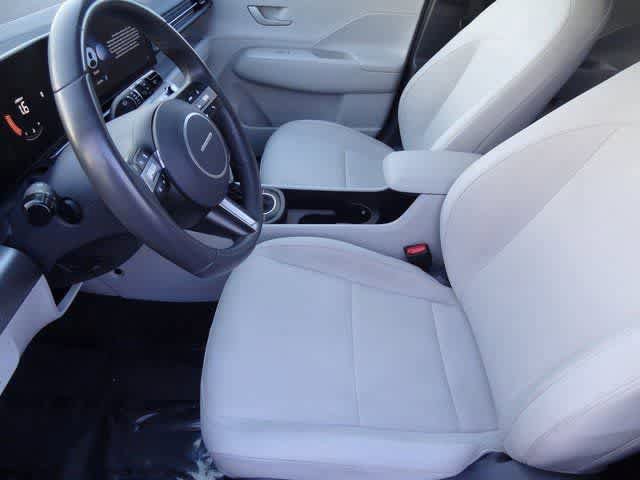 Used 2024 Hyundai Kona SEL image 6