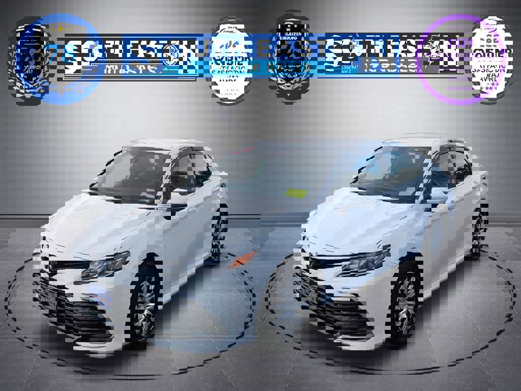 Used 2022 Toyota Camry LE