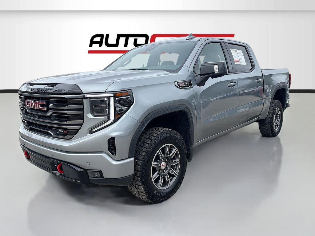 Used 2025 GMC Sierra 1500 AT4 image 3