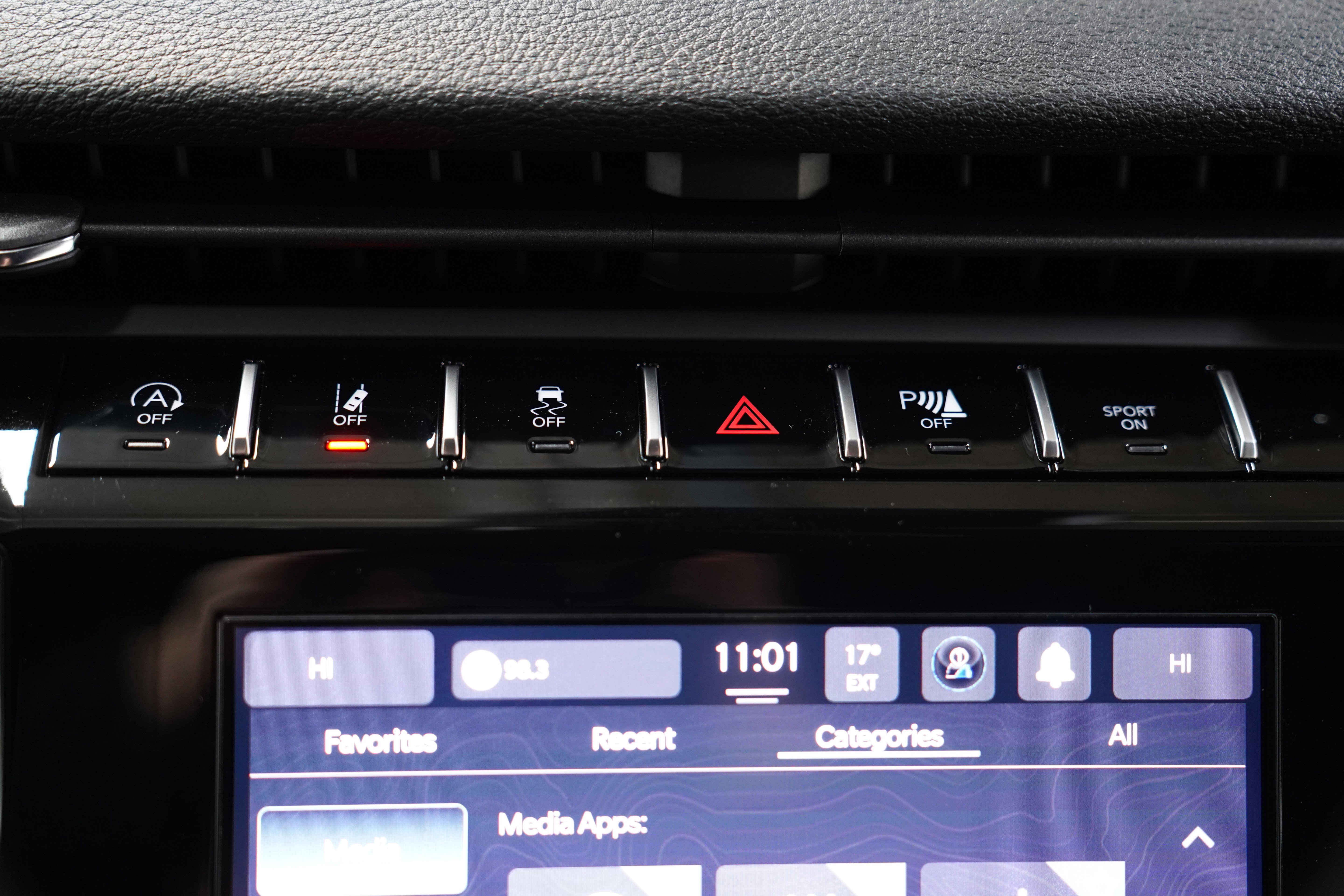 New 2026 Jeep Grand Cherokee L Laredo image 28