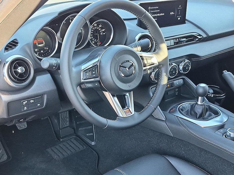New 2026 MAZDA MX-5 Miata Grand Touring RWD image 27