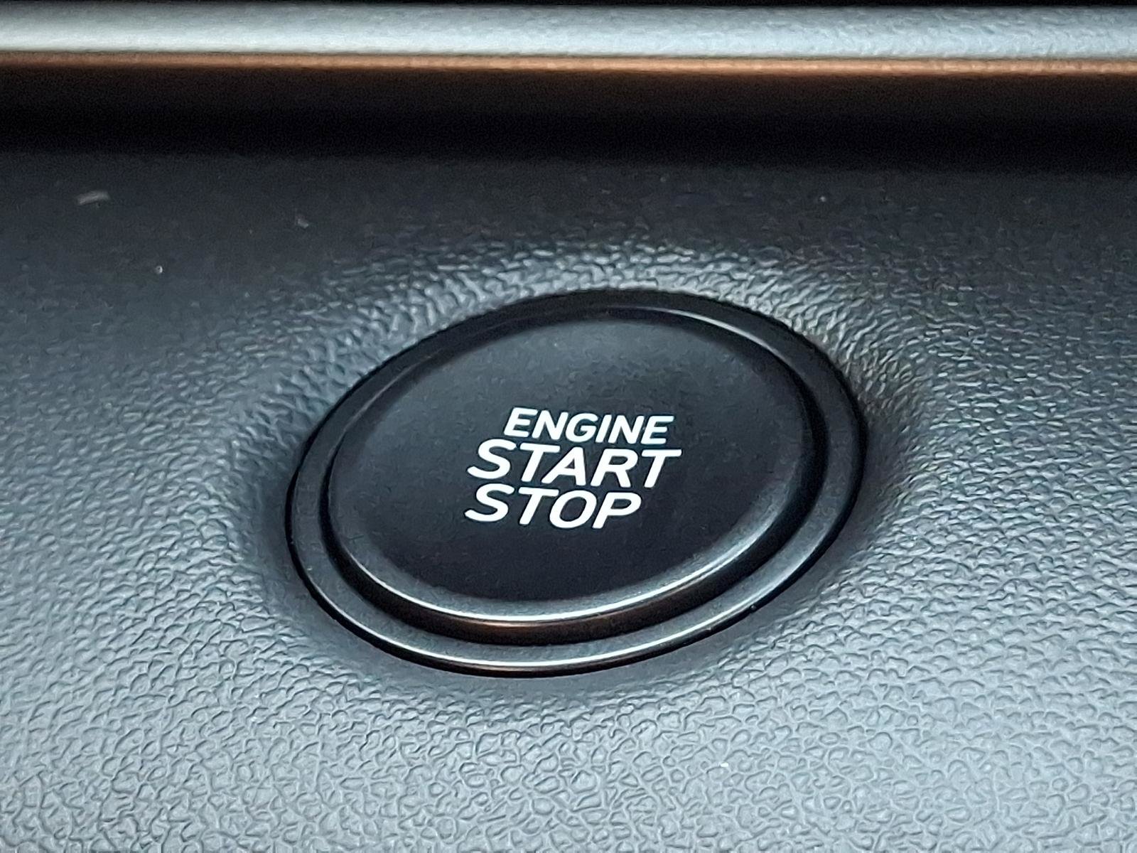 New 2026 Hyundai Elantra SEL Sport FWD image 14