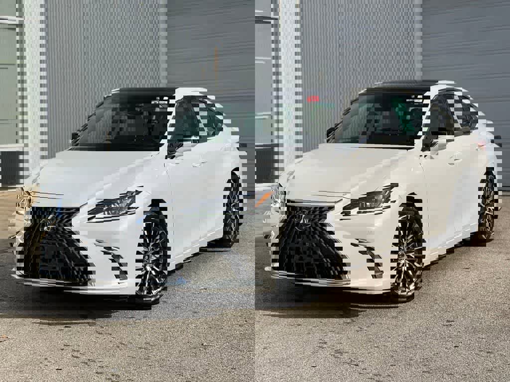 Used 2022 Lexus ES 350 w/ Premium Package image 1