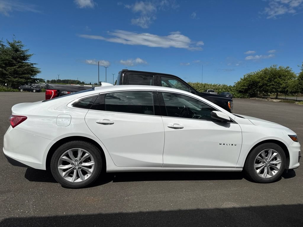 Used 2022 Chevrolet Malibu LT FWD image 6