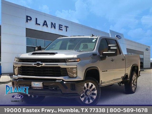 Used 2024 Chevrolet Silverado 2500 Custom w/ Custom Value Package AWD/4WD image 1