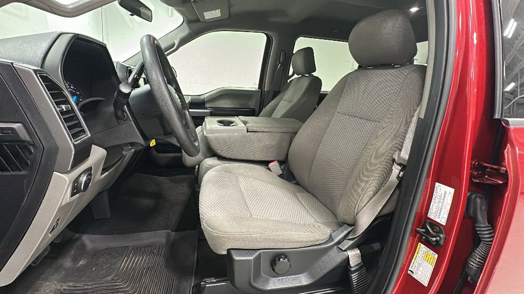 Used 2020 Ford F150 XLT image 9