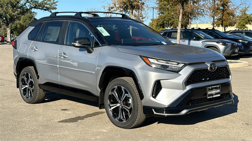 New 2025 Toyota RAV4 XSE image 3
