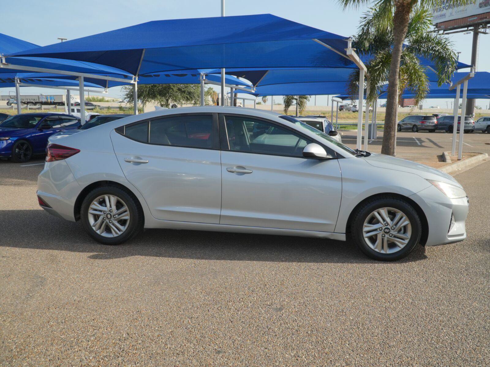 Used 2020 Hyundai Elantra SEL FWD image 8