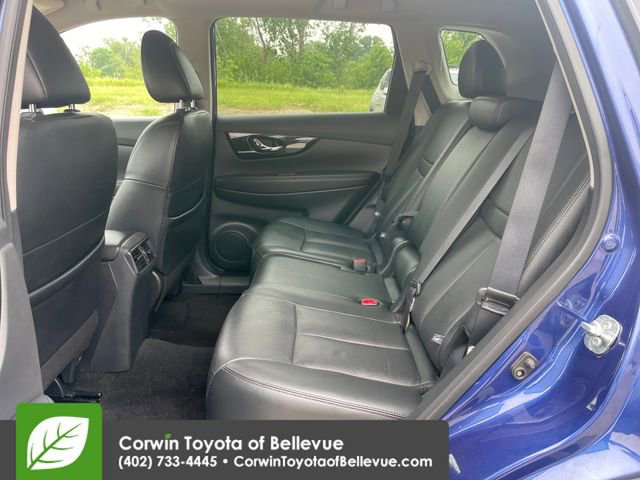 Used 2020 Nissan Rogue SL AWD/4WD image 25