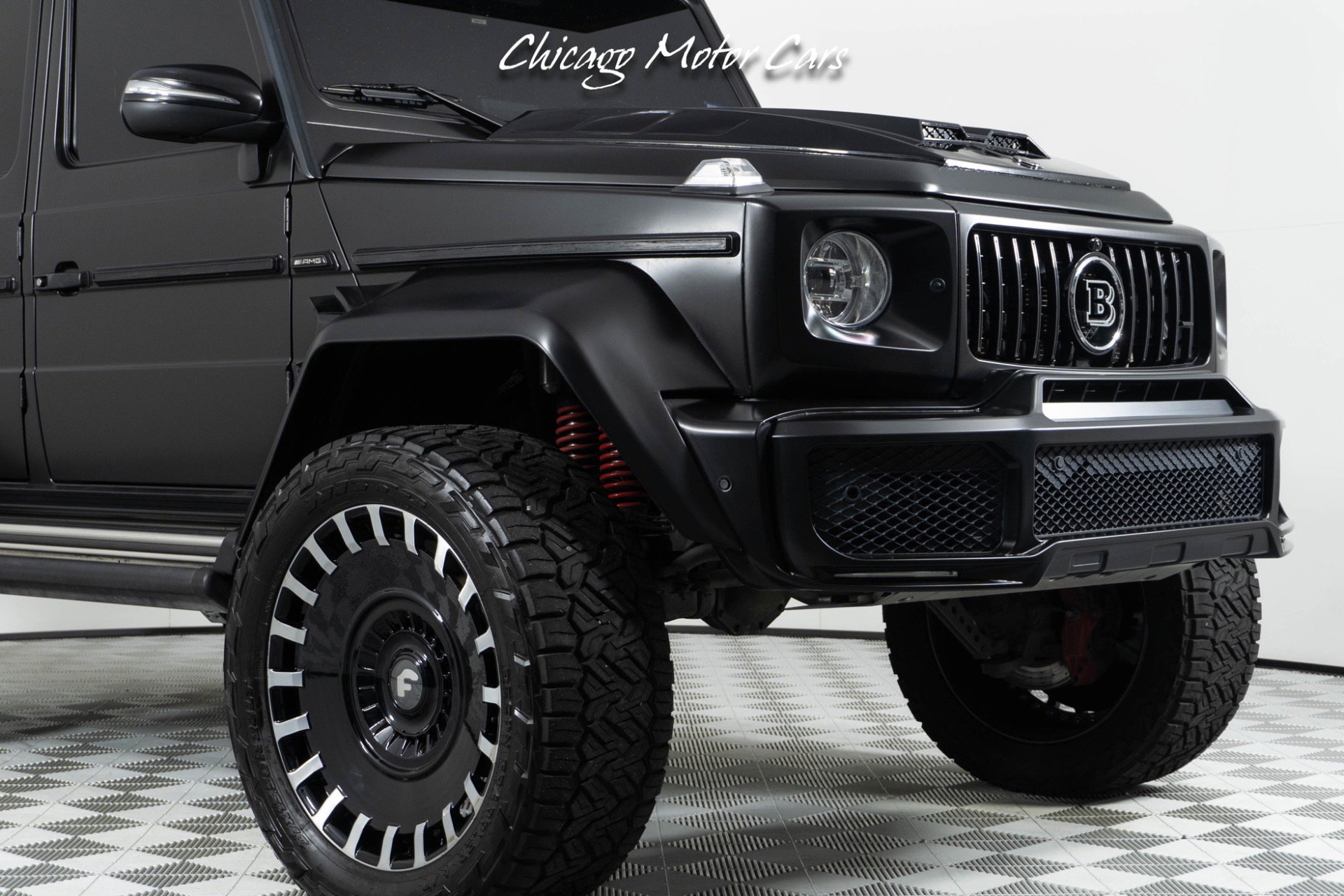 Used 2017 Mercedes-Benz G 550 Squared image 10