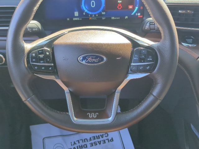 Used 2023 Ford Explorer King Ranch w/ Technology Package image 17