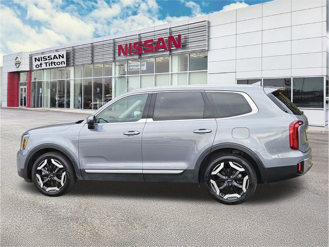Used 2025 Kia Telluride S image 7
