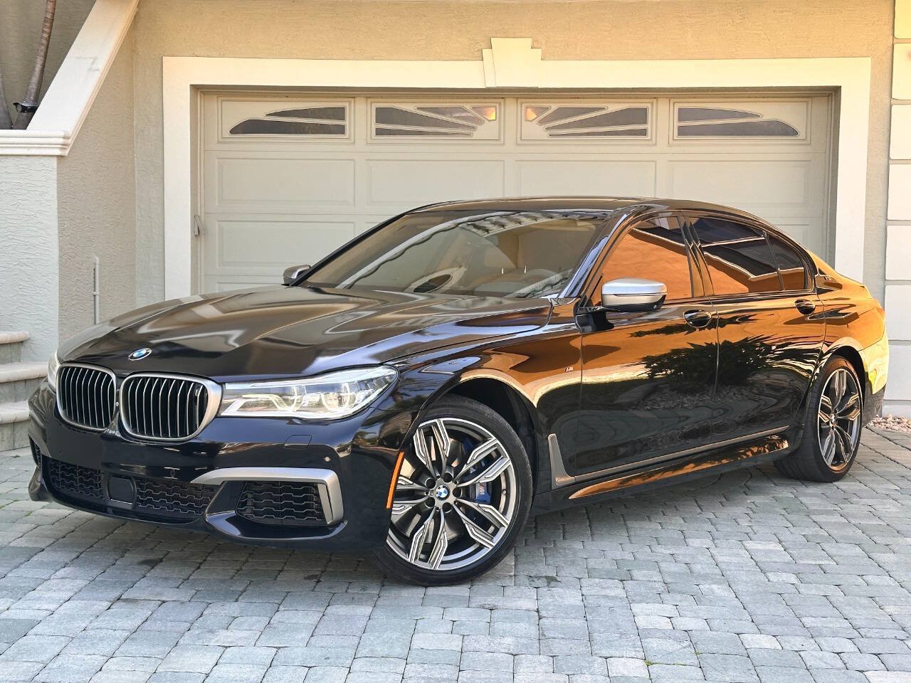 Used 2018 BMW M760i xDrive AWD/4WD image 2
