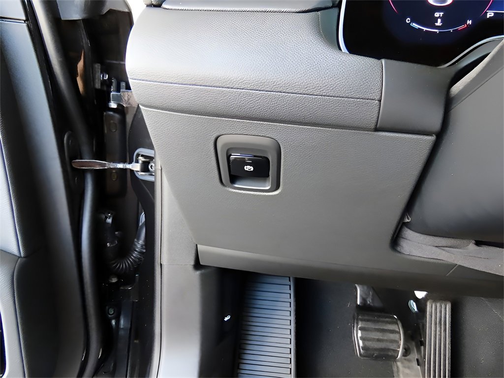 New 2024 Maserati Grecale GT image 45