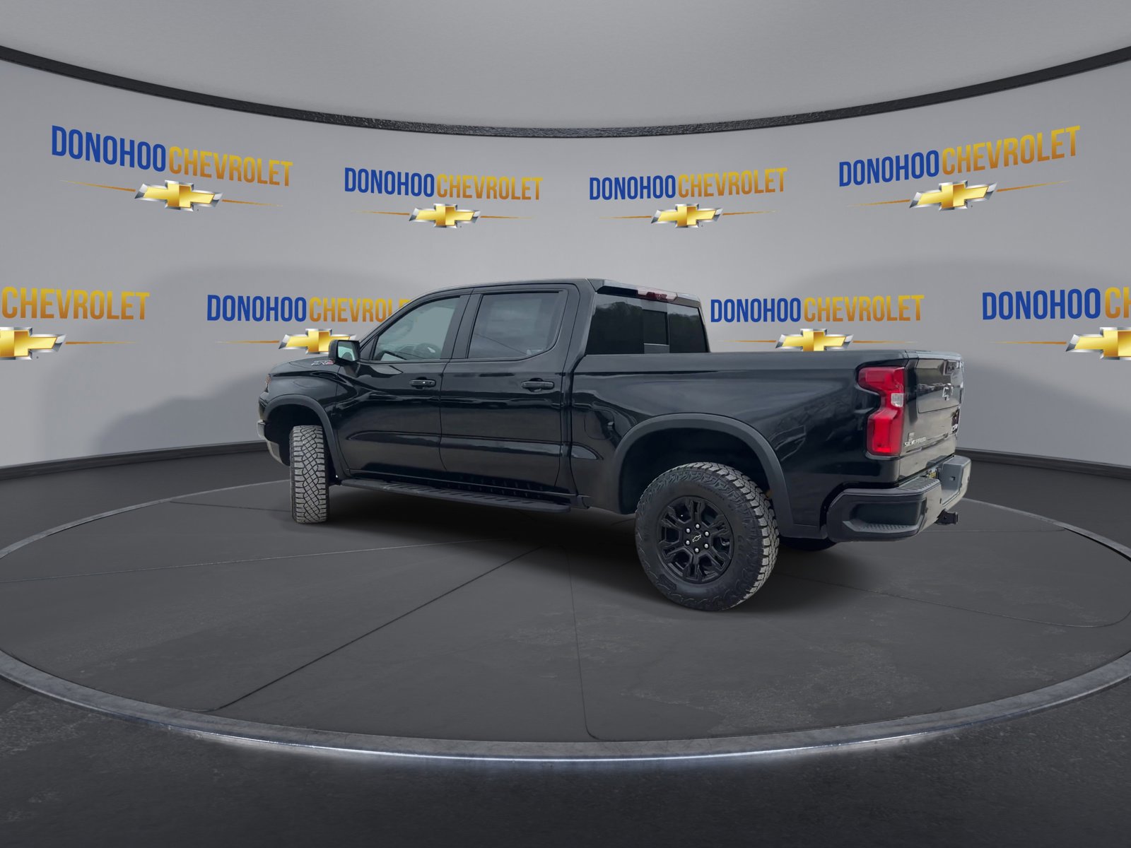 New 2026 Chevrolet Silverado 1500 ZR2 image 9