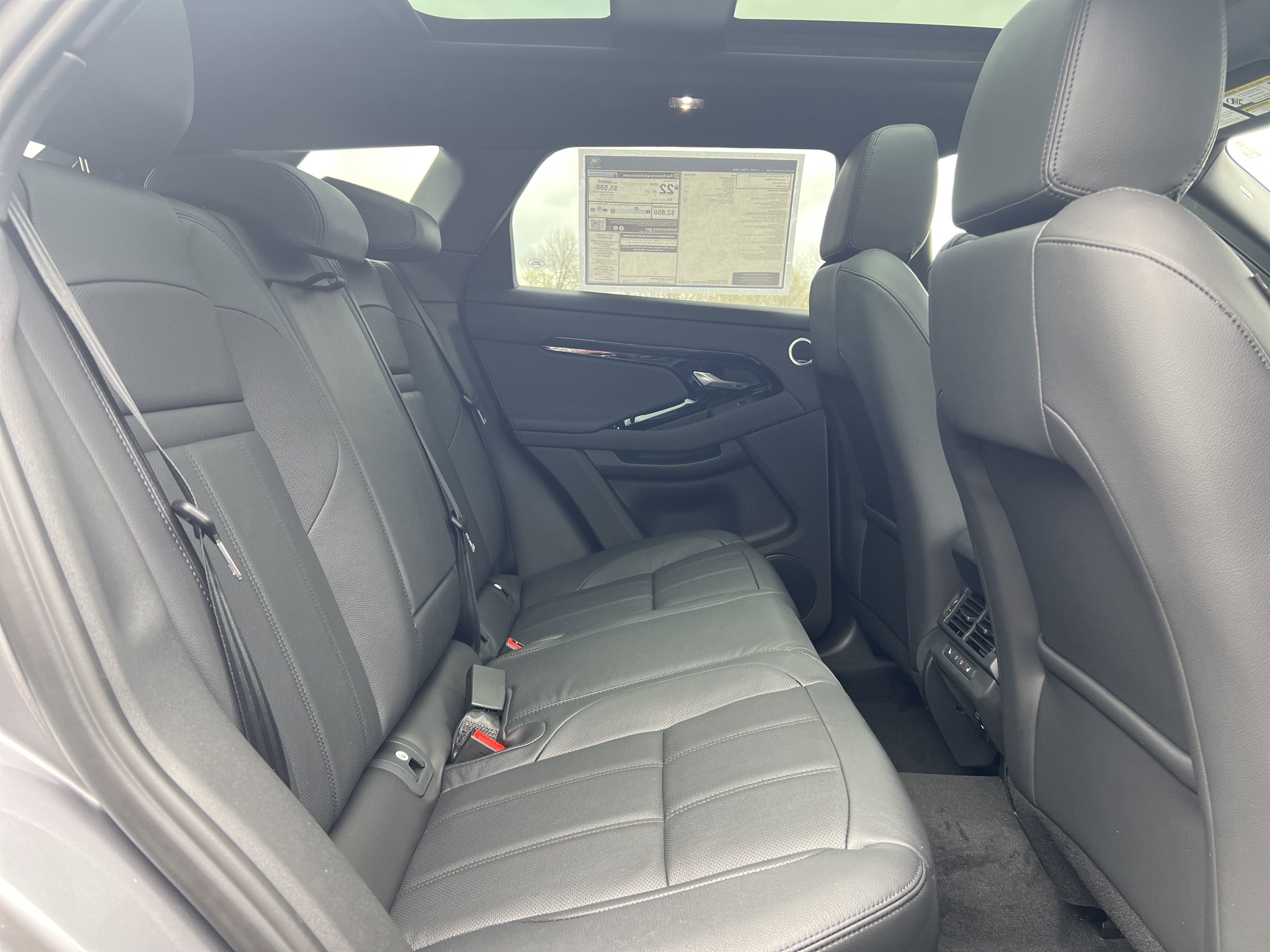 New 2026 Land Rover Range Rover Evoque Dynamic SE image 28