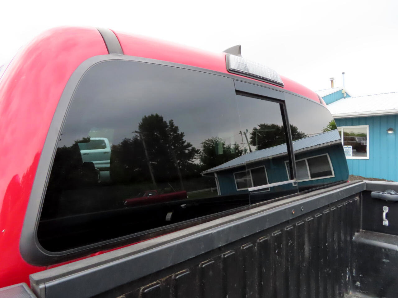 Used 2019 Toyota Tacoma SR5 image 15