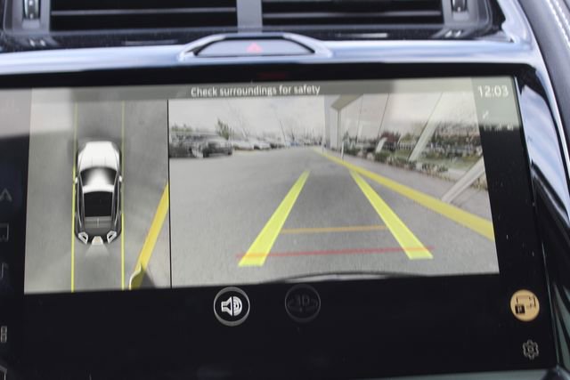 Used 2024 Jaguar E-PACE R-Dynamic SE image 19