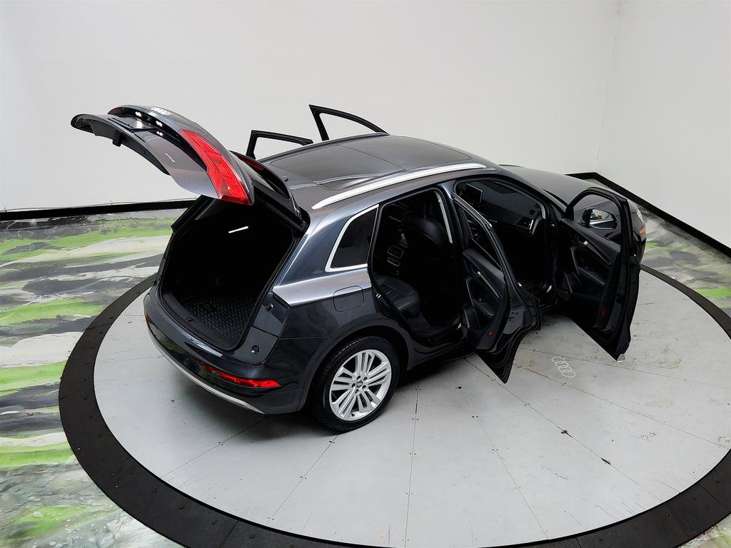 Used 2019 Audi Q5 2.0T Premium Plus w/ Premium Plus Package image 40