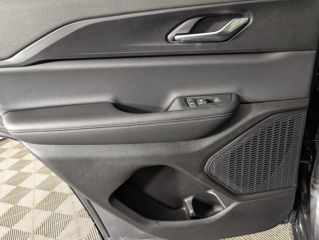 New 2025 Jeep Grand Cherokee Laredo image 32