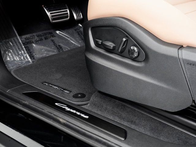 New 2026 Porsche Cayenne image 12