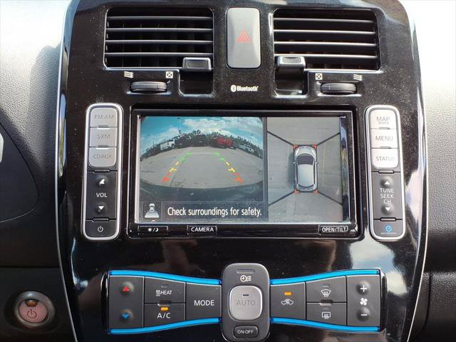 Used 2016 Nissan Leaf SL w/ Premium Package FWD image 17