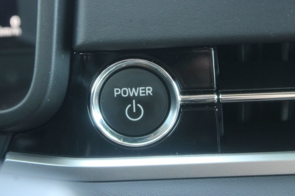 Used 2026 Nissan Rogue SL AWD/4WD image 42