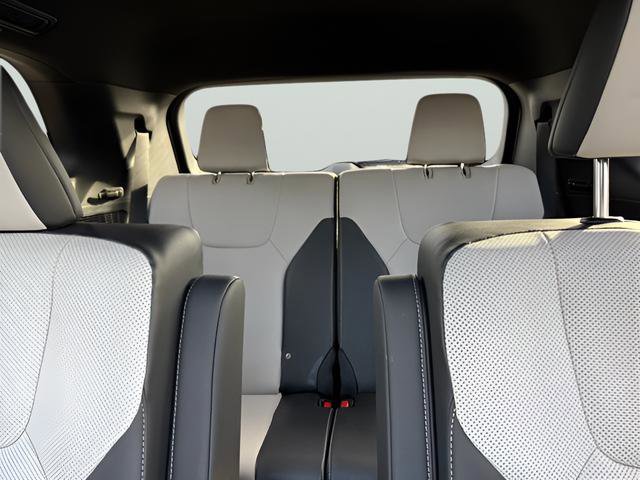 Used 2025 Lexus TX 350 AWD image 27