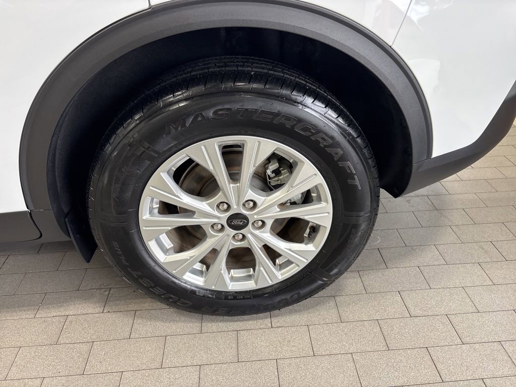 Used 2023 Ford Escape Active image 18