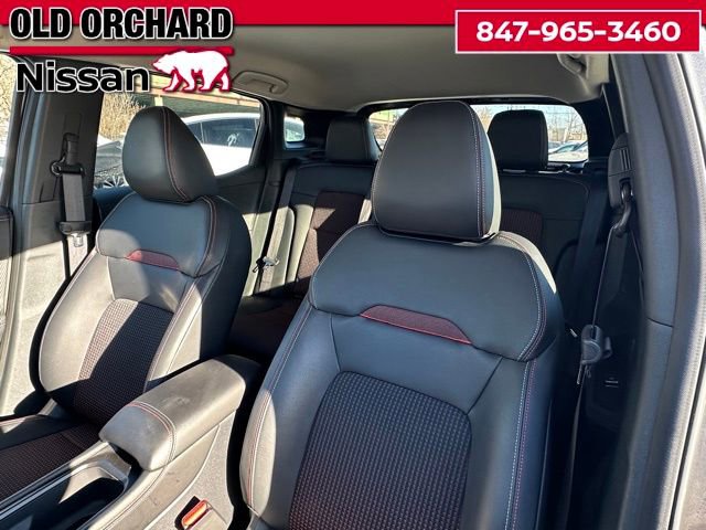 Used 2025 Nissan Kicks SR image 12