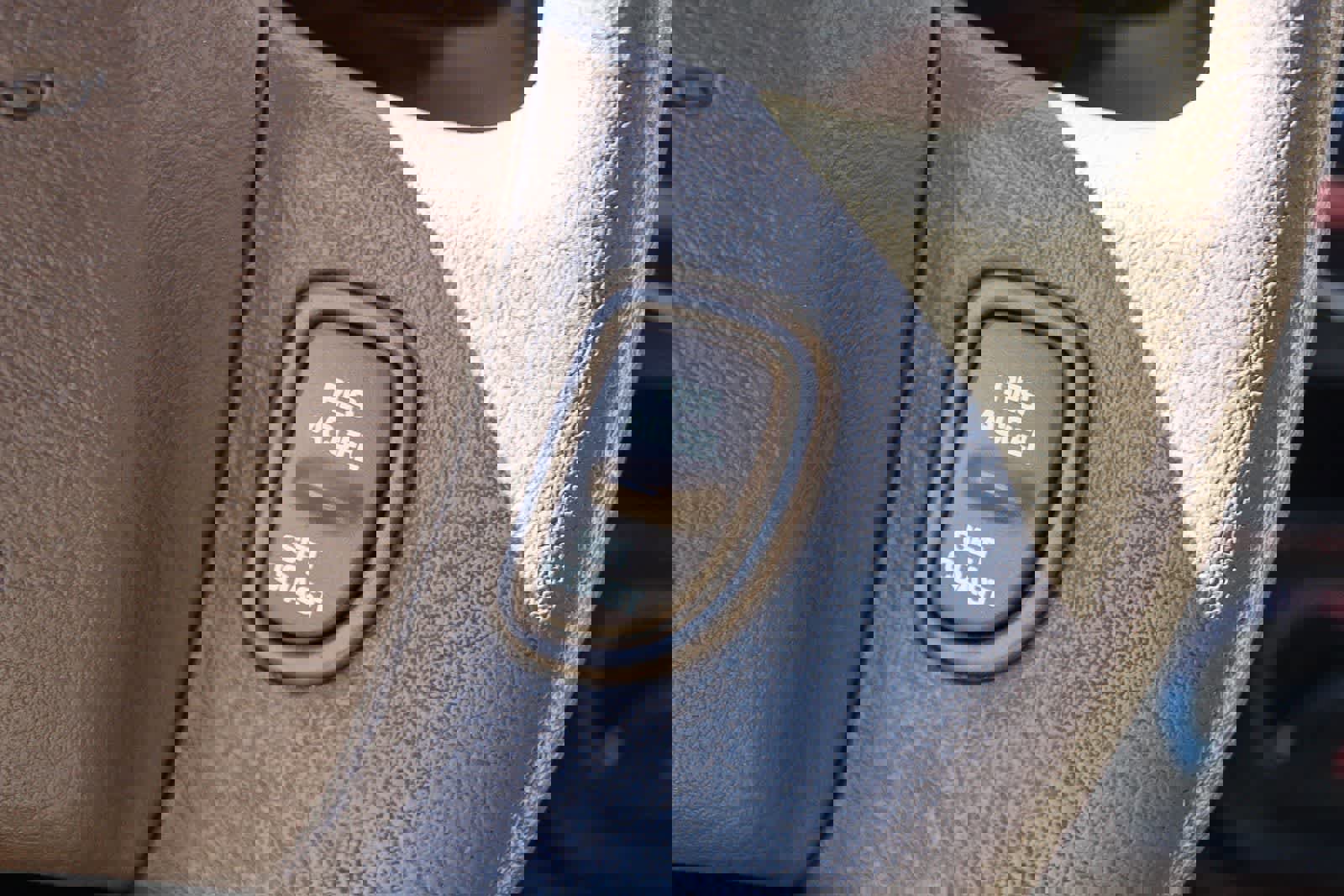 Used 2001 Saturn L-Series L200 FWD image 30