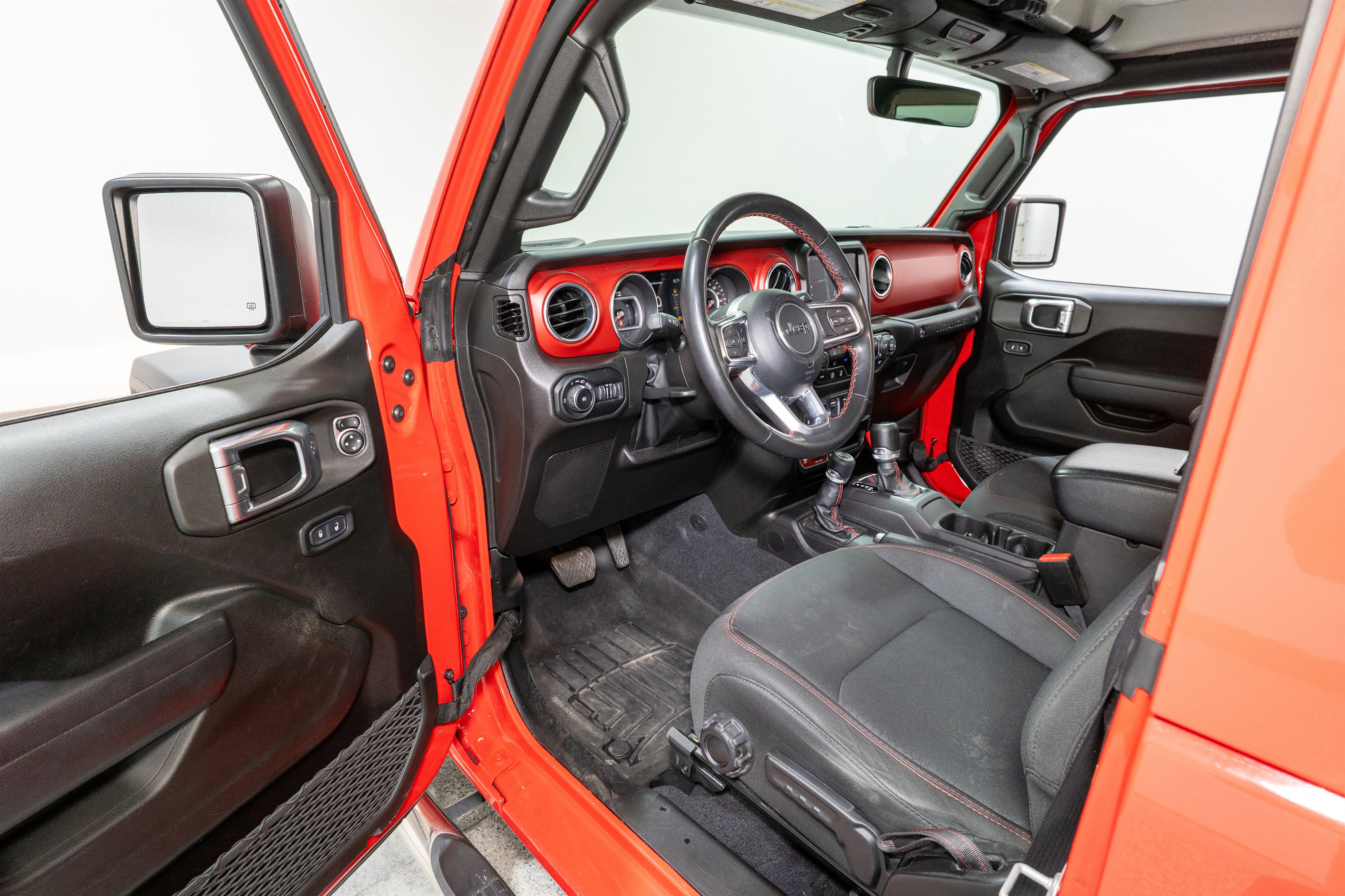 Used 2022 Jeep Wrangler Rubicon image 11