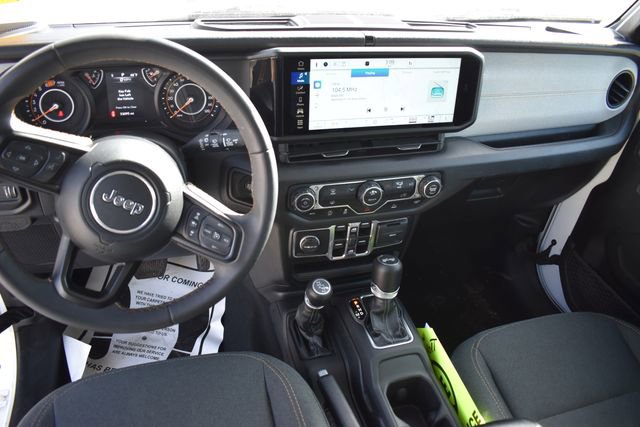Used 2024 Jeep Wrangler Sport S image 17