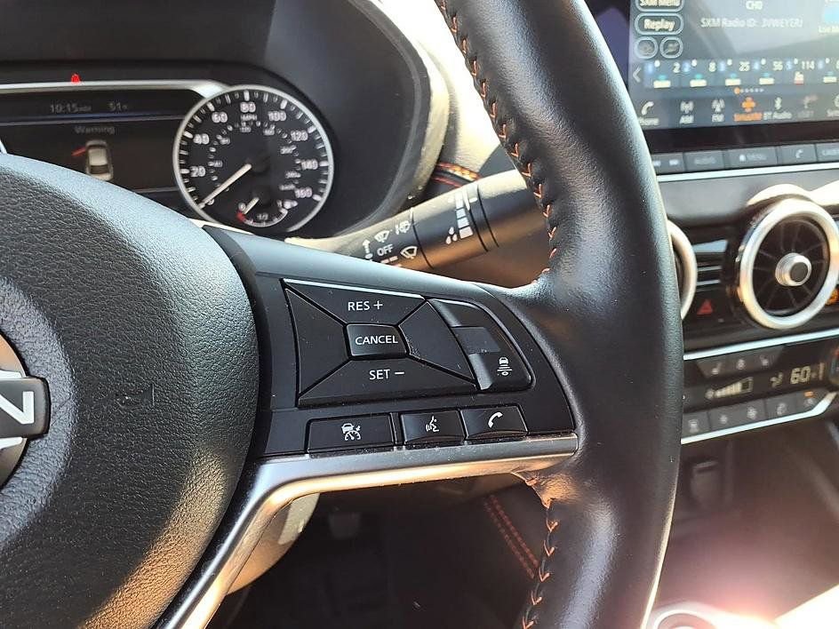Used 2024 Nissan Sentra SR w/ SR Premium Package FWD image 31