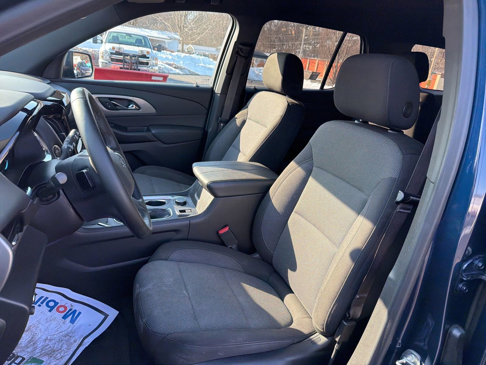 Used 2023 Chevrolet Traverse LT image 21