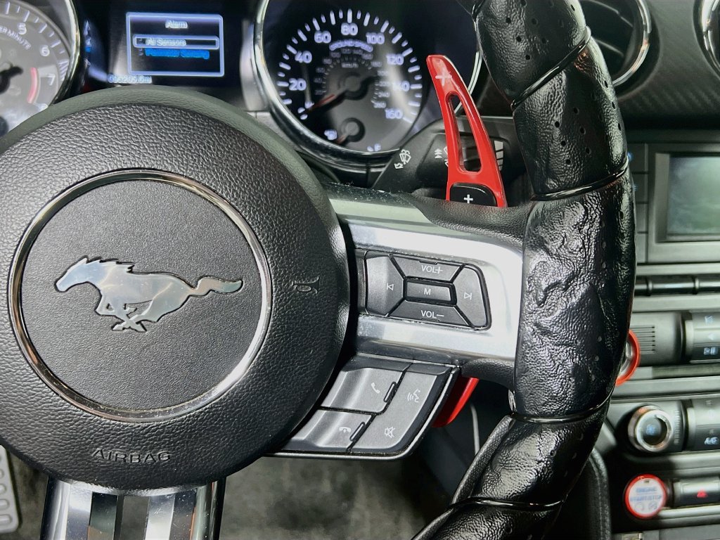 Used 2016 Ford Mustang Convertible w/ Equipment Group 051A RWD image 17