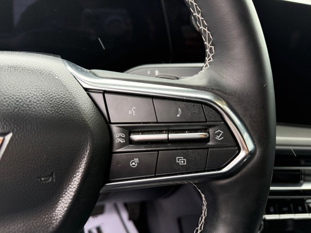 Certified 2025 Chevrolet Traverse LT image 19