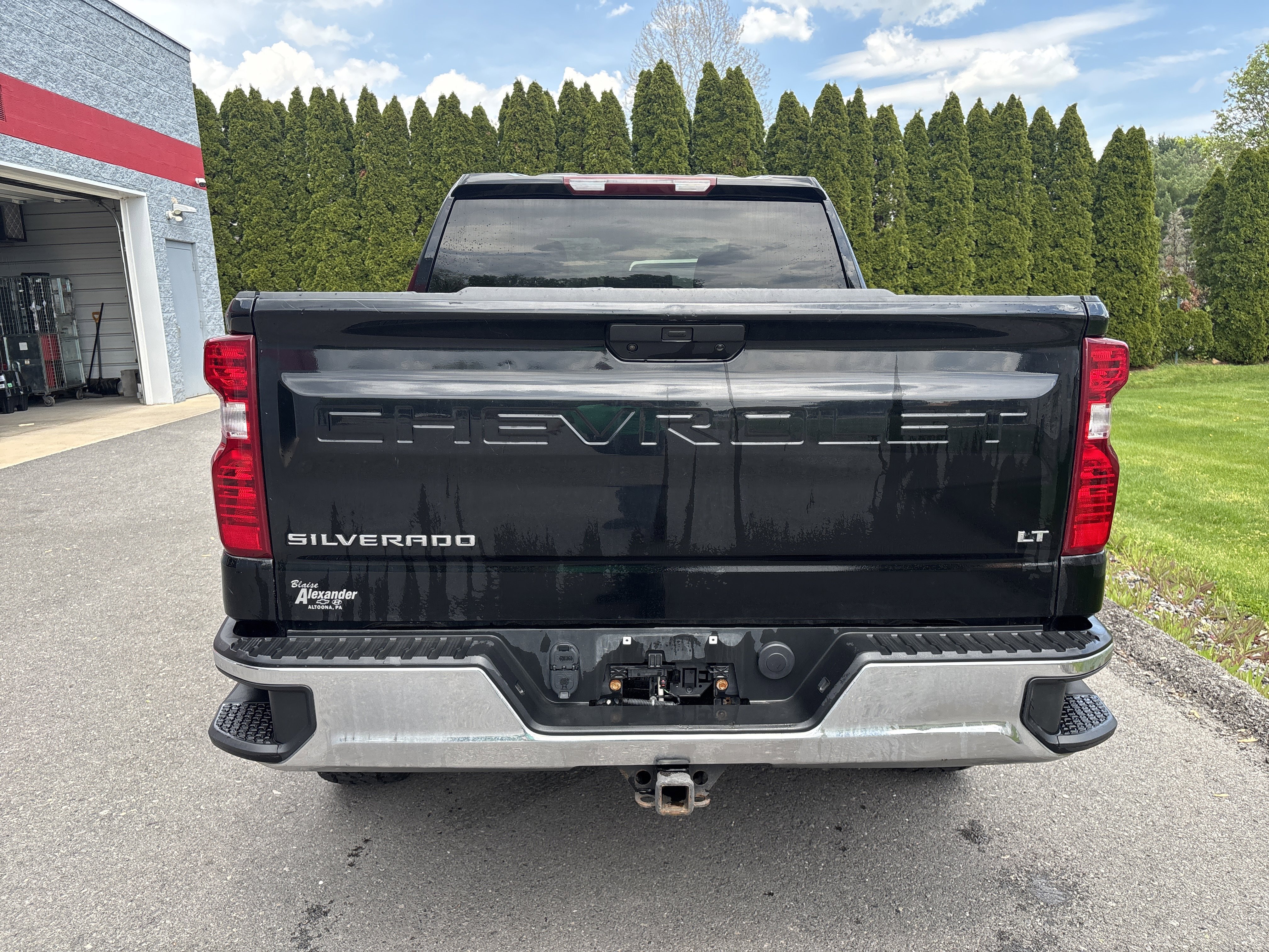 Used 2022 Chevrolet Silverado 1500 LT AWD/4WD video 4