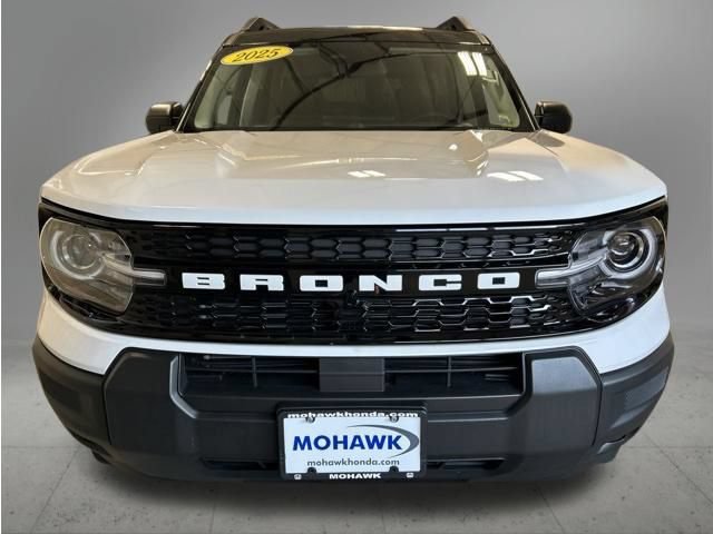 Used 2025 Ford Bronco Sport Outer Banks AWD/4WD image 9