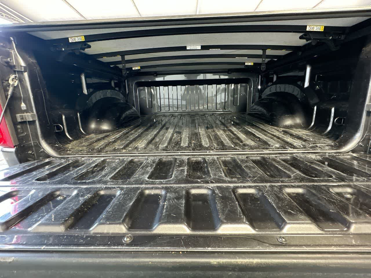 Used 2026 RAM 1500 Laramie w/ Sport Appearance Package AWD/4WD image 25