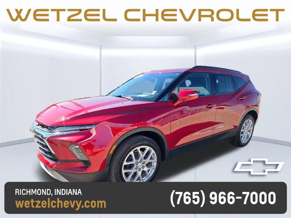 Used 2024 Chevrolet Blazer LT FWD image 3