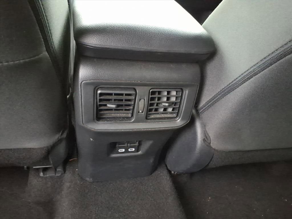 Used 2023 Toyota RAV4 XLE image 10