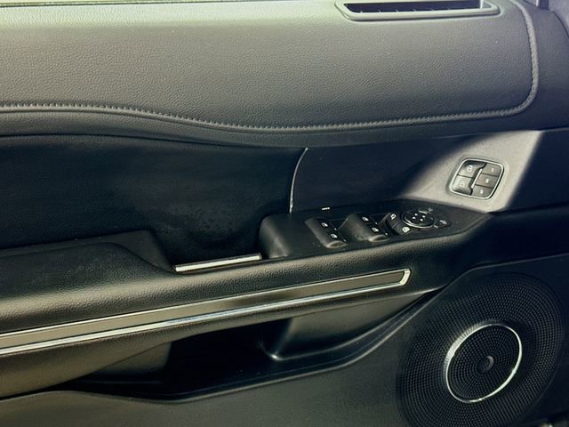 Used 2020 Ford Expedition Max XLT w/ Equipment Group 202A image 18