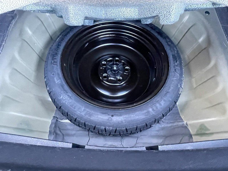 Used 2024 Nissan Altima 2.5 SV image 13