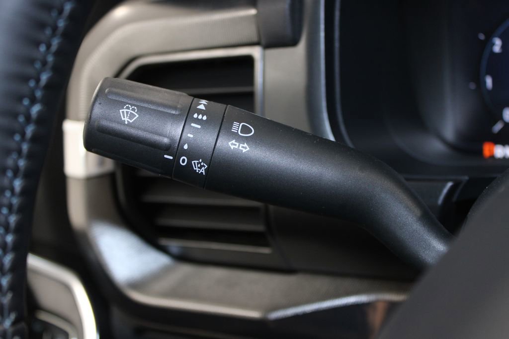 New 2025 Ford F150 Platinum w/ Equipment Group 702A High image 38