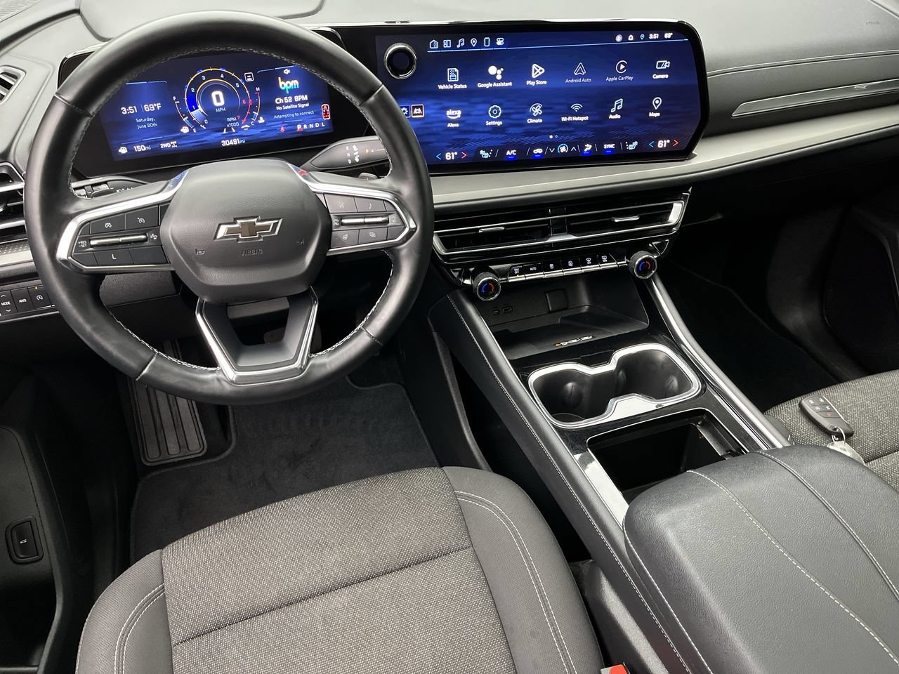 Certified 2024 Chevrolet Traverse LT w/ Midnight/Sport Edition AWD/4WD image 15