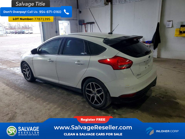 Used 2017 Ford Focus SEL image 3