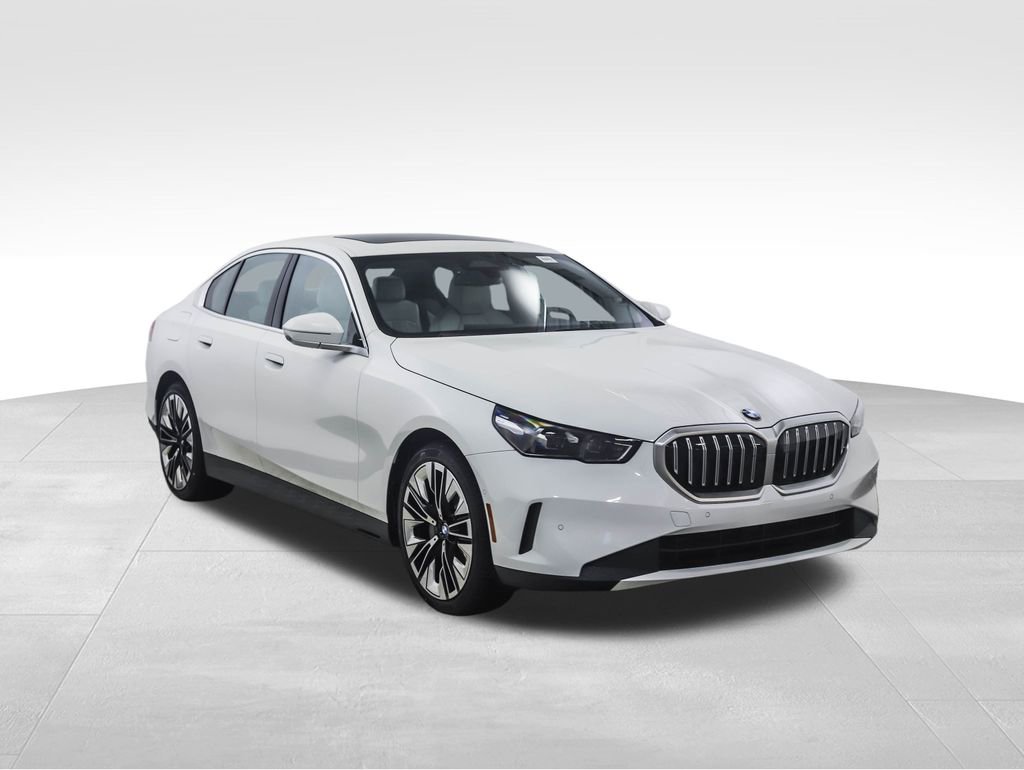 New 2026 BMW 530i xDrive w/ Premium Package image 7