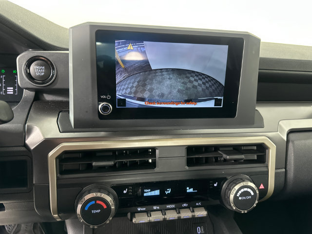 Used 2025 Toyota Tacoma SR5 AWD/4WD image 9